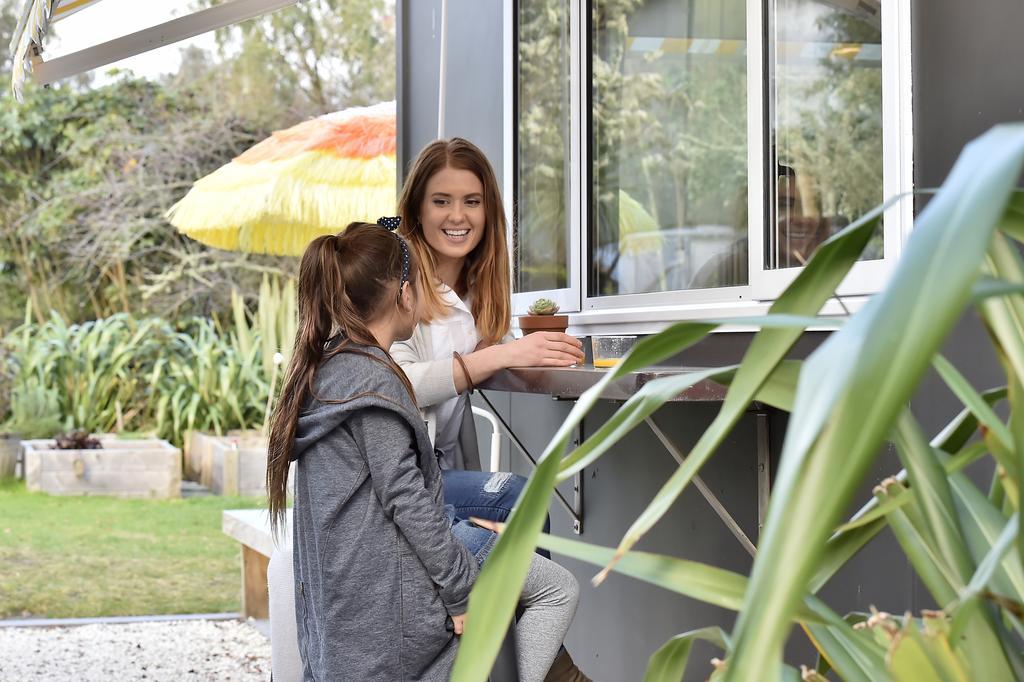 Tongariro Adventures Bed & Breakfast Kuratau Exterior photo